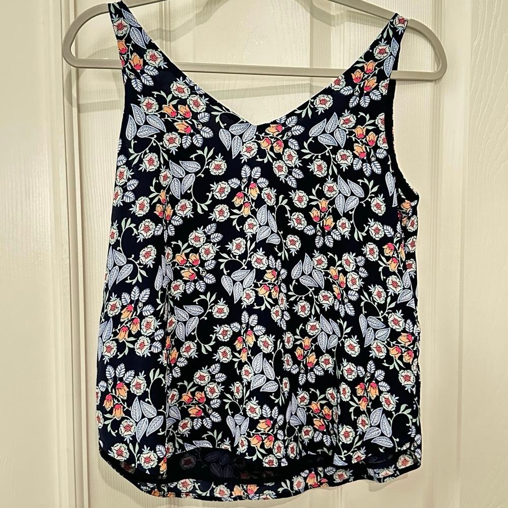 Loft Floral Double V Tank Top‎ forever navy size XSP - Picture 3 of 7